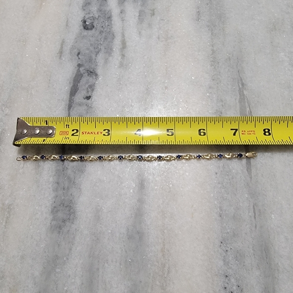 10kt Yellow Gold Blue Sapphire Stone Bracelet - Picture 11 of 12